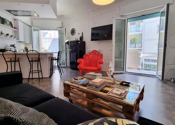 Affitto Turistico - Ilaria * Триест